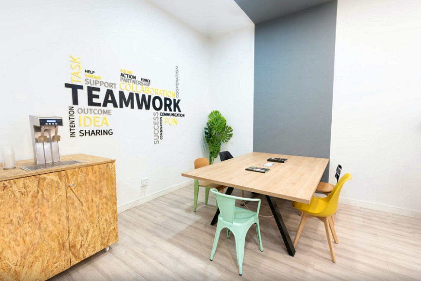 Vibrant apartment near Placeta del Pi