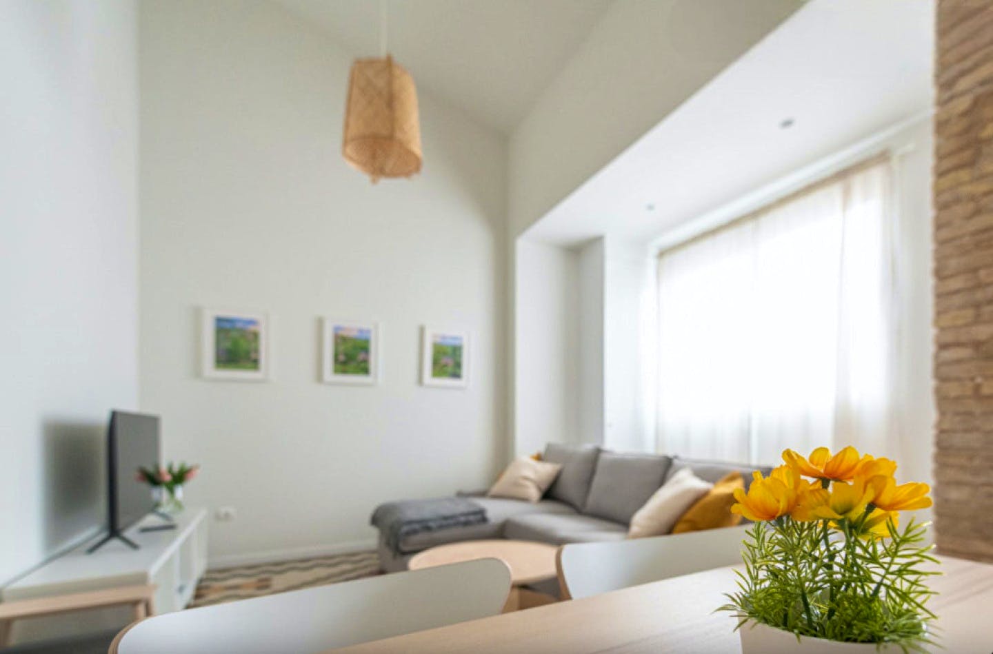 Renovated Stunning Complex w/ Workspaces + Terrace