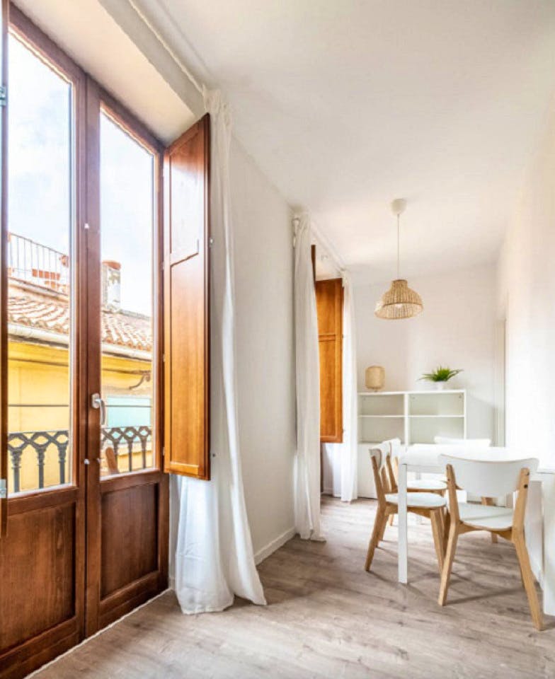 Gorgeous apartment near Central Market