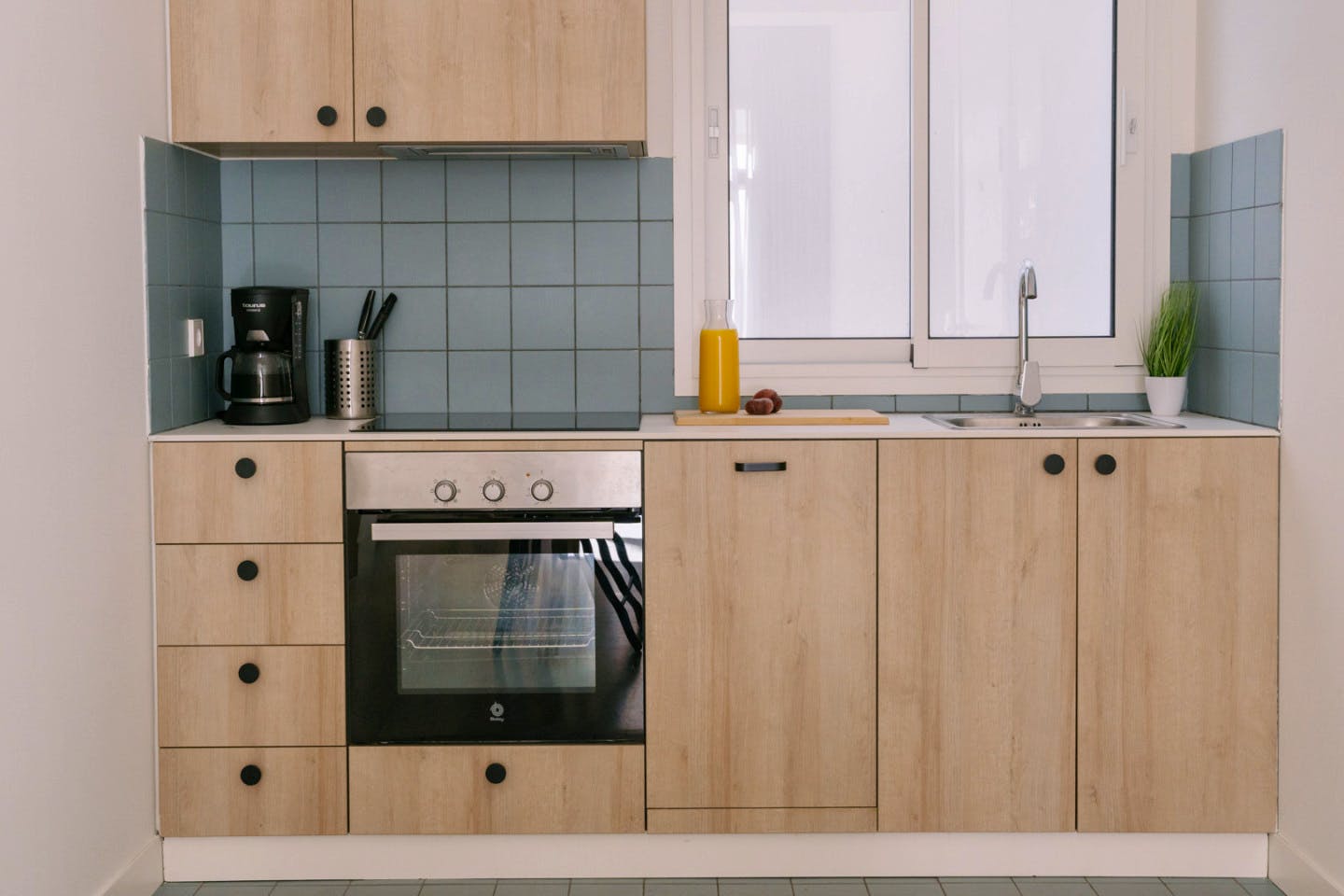 Charming apartment near the València Cabanyal Train Station