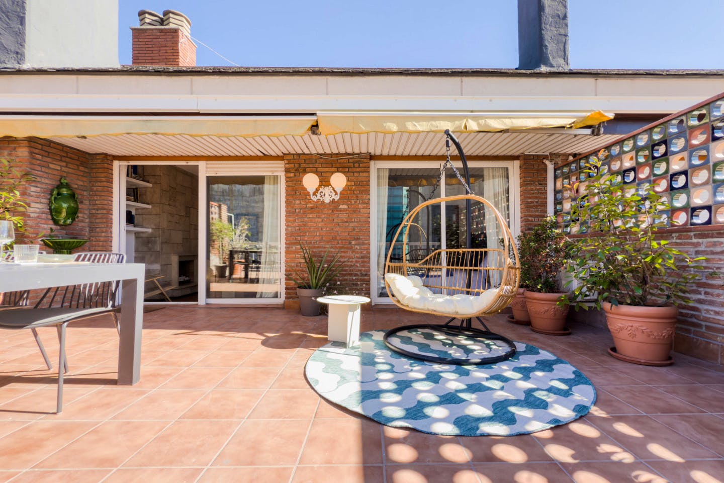 Stylish aparment near Plaça de la Sagrada Família