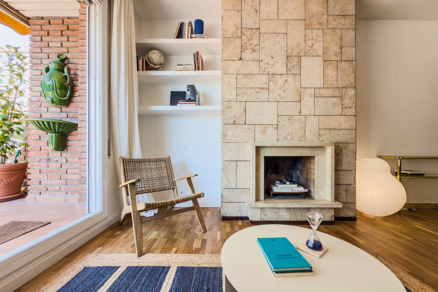Stylish aparment near Plaça de la Sagrada Família