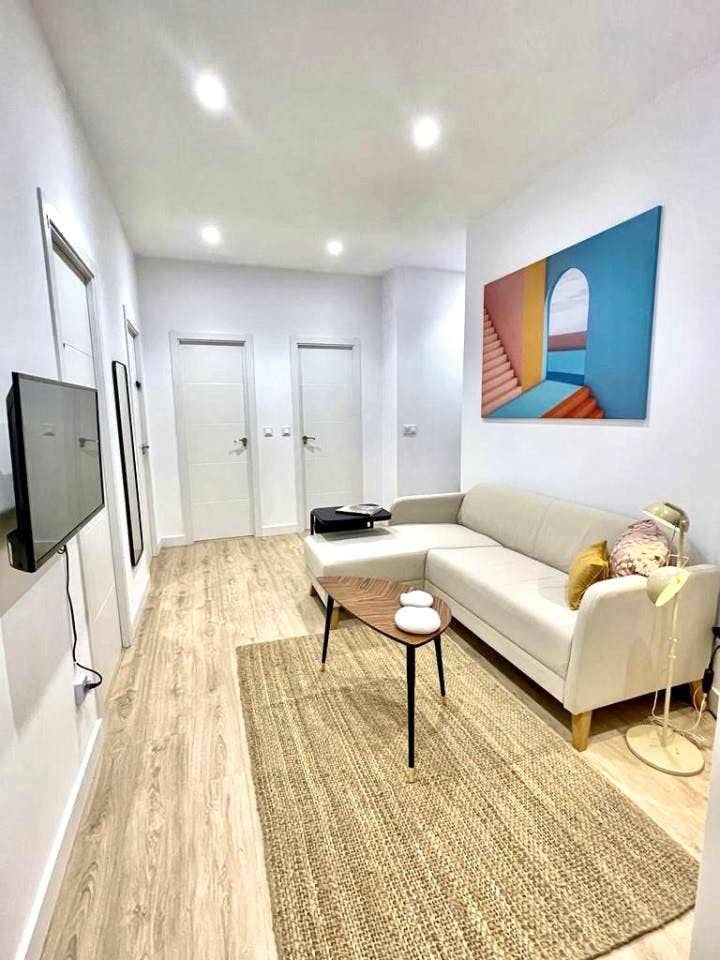 Spacious Coliving Space with Modern Amenities in Salamanca