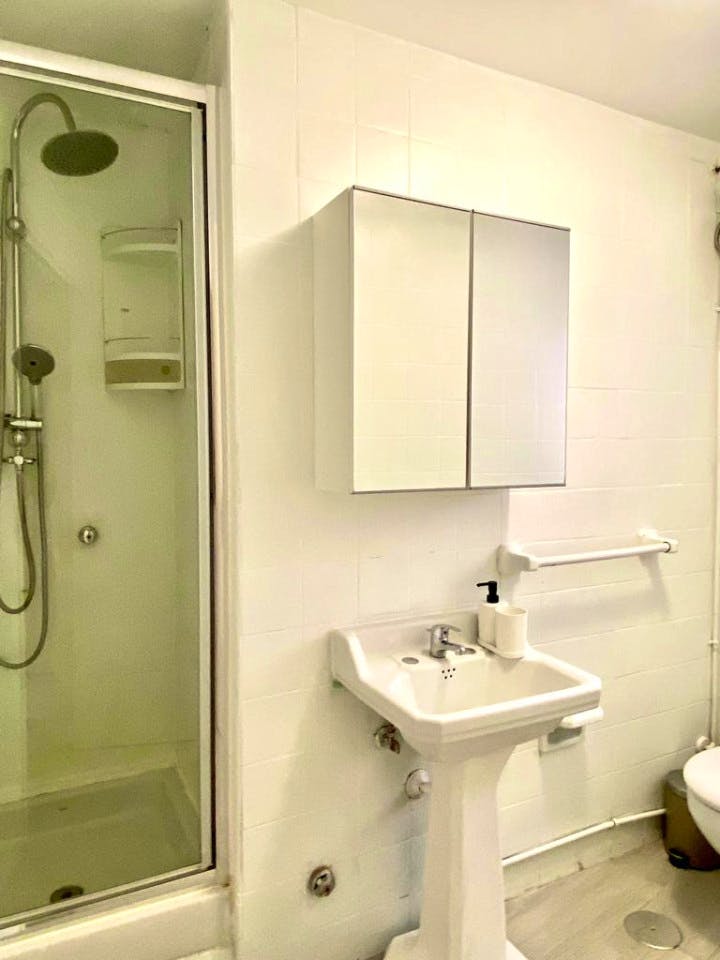Spacious Coliving Community in Central Tetuán