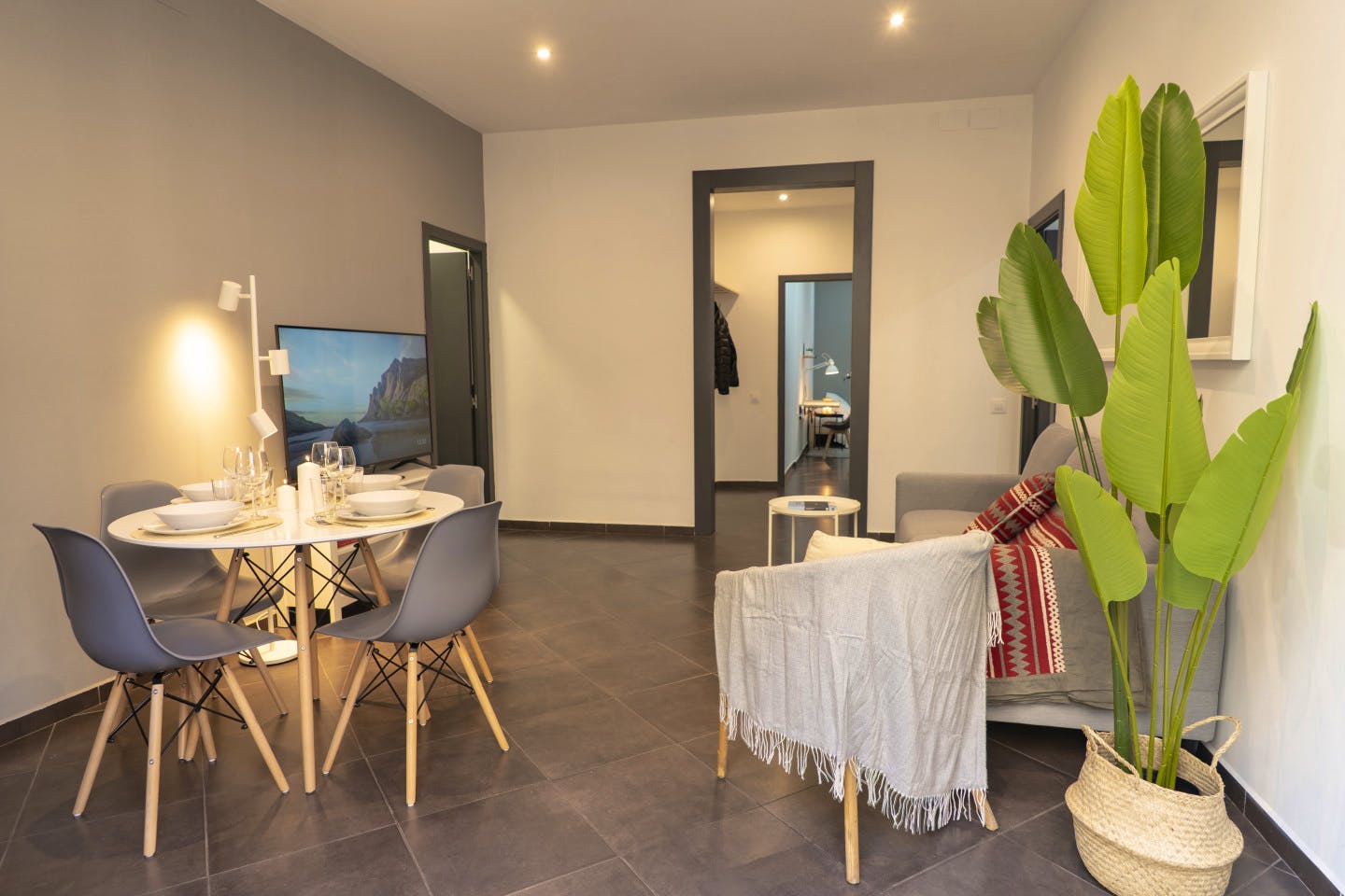 Stunning Designer Coliving in Ciutat Vella with Rooftop Views and Historic Charm