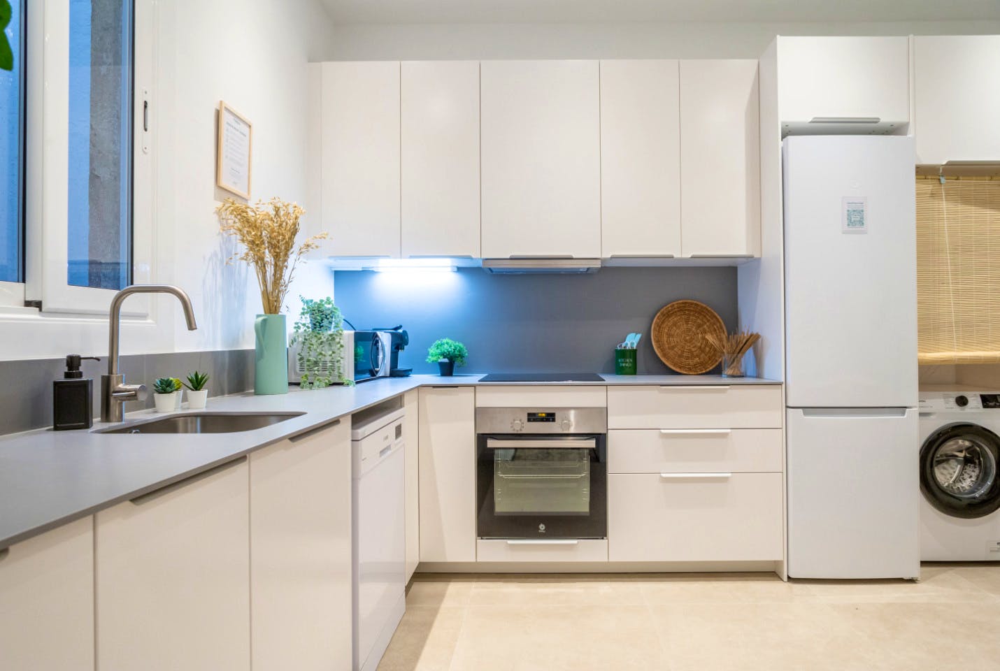 Designer-Coliving Flat with Historic Charm in Barcelona's Gothic Quarter