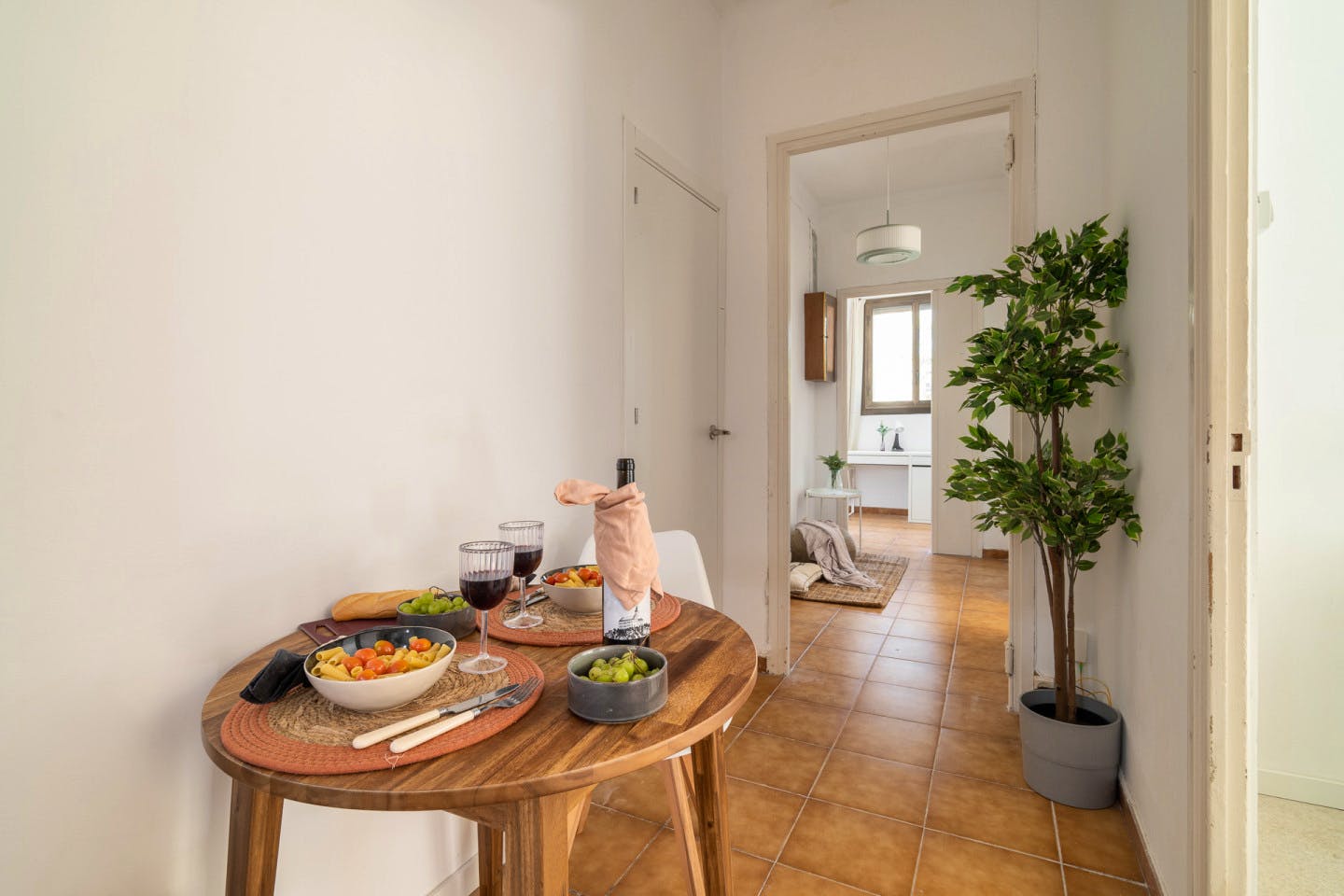 Modern All-Inclusive Coliving in Vibrant Sant Martí, Barcelona