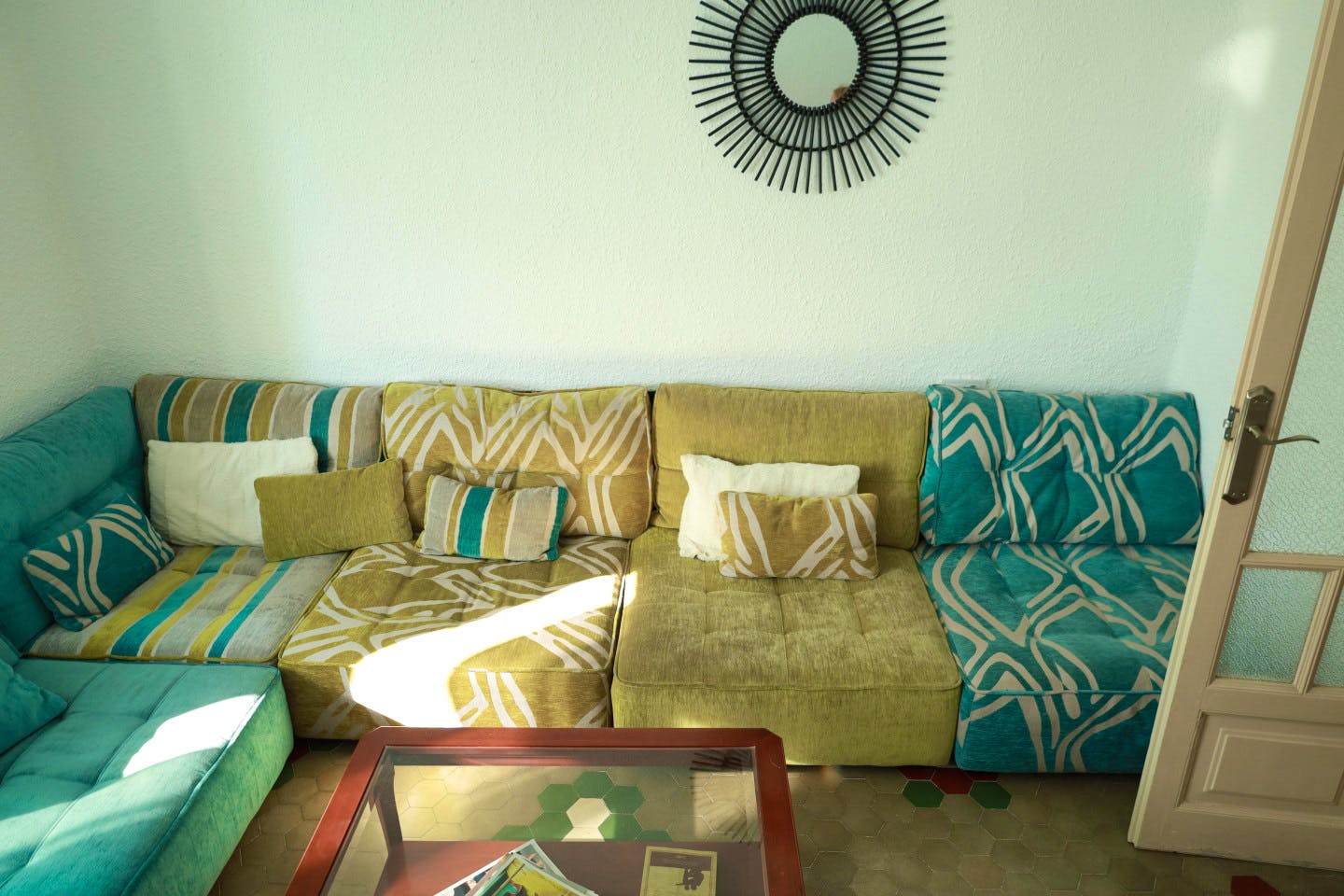 Vibrant Coliving Community for Digital Nomads in Central Valencia's L'Eixample