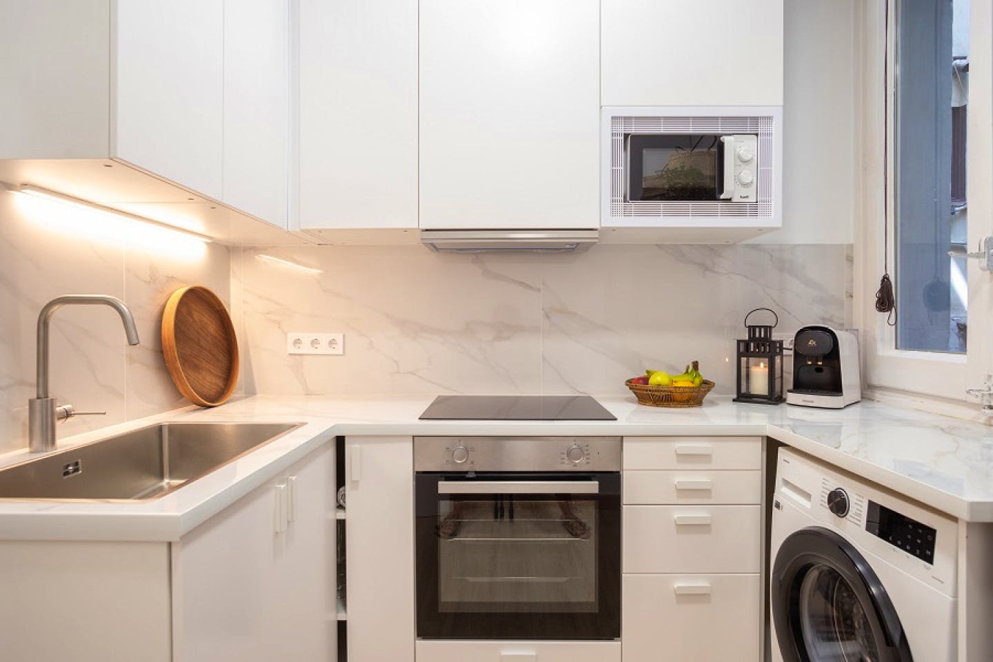 Modern Coliving in Eixample with Designer Amenities & Prime Location