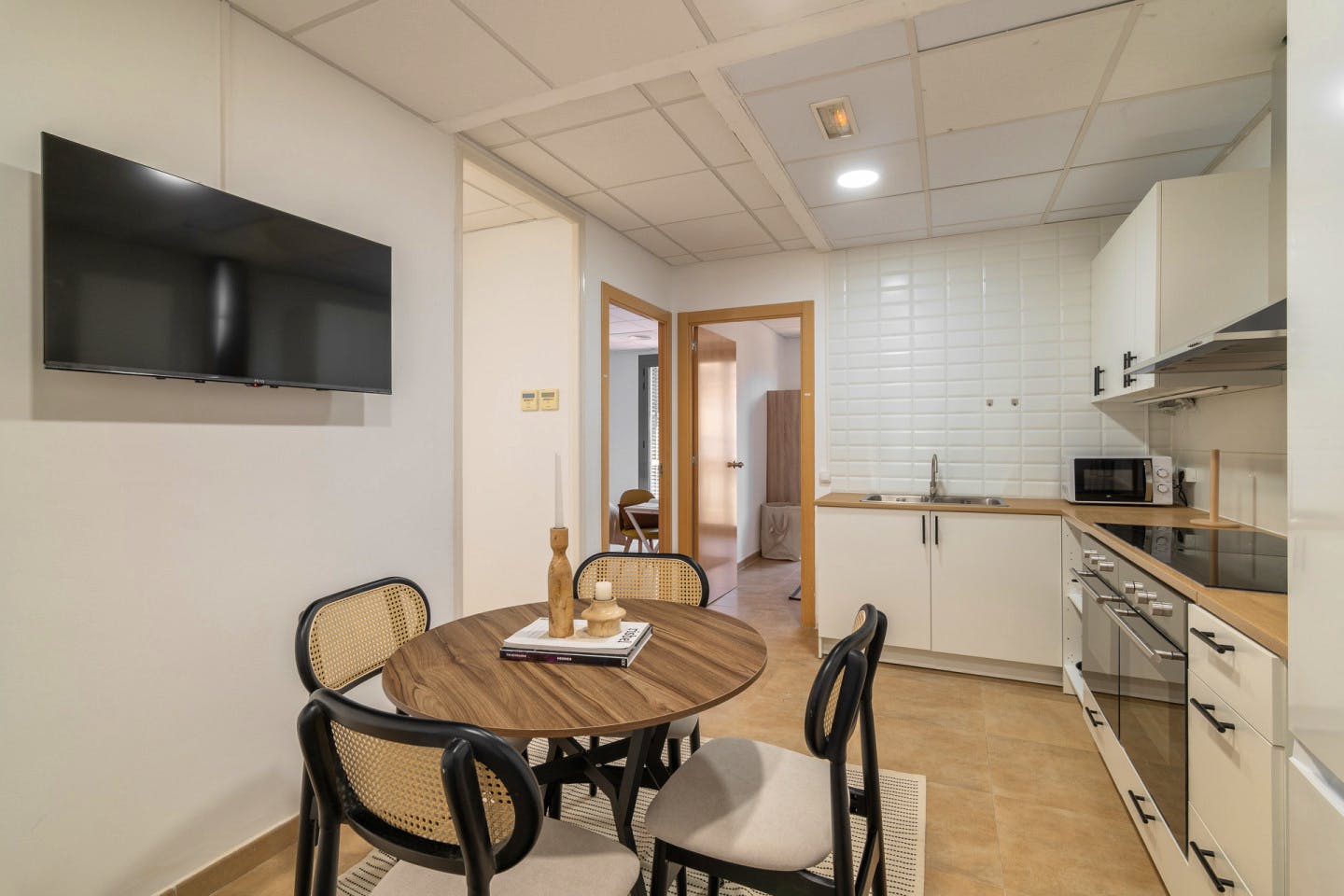 Modern and Vibrant Coliving in Central L'Eixample, Barcelona