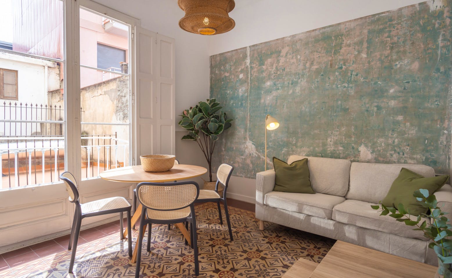 Designer Coliving Flat in Vibrant Sant Andreu, Barcelona