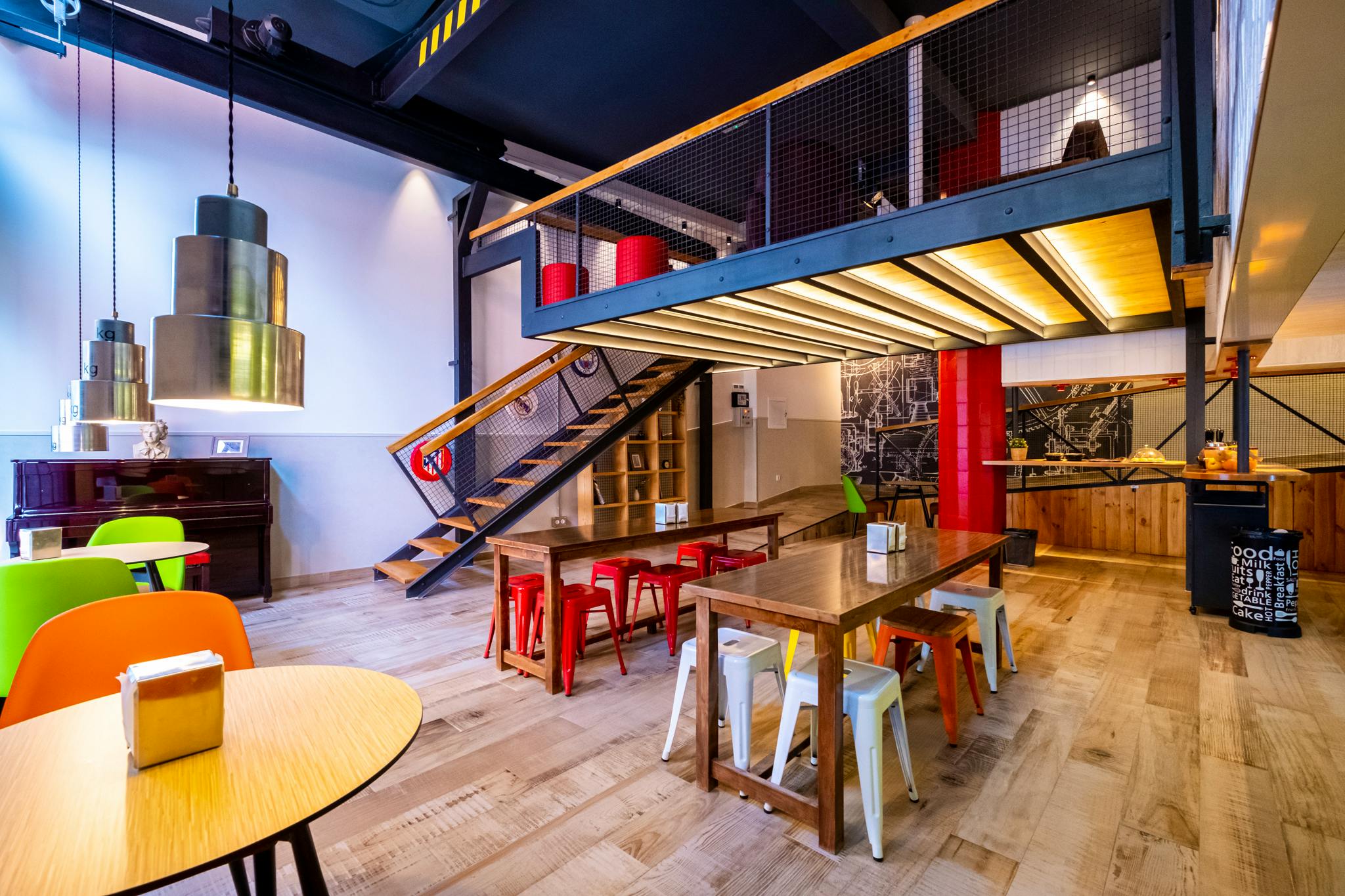 Vibrant Elegant Complex w/ Coworking + Terrace