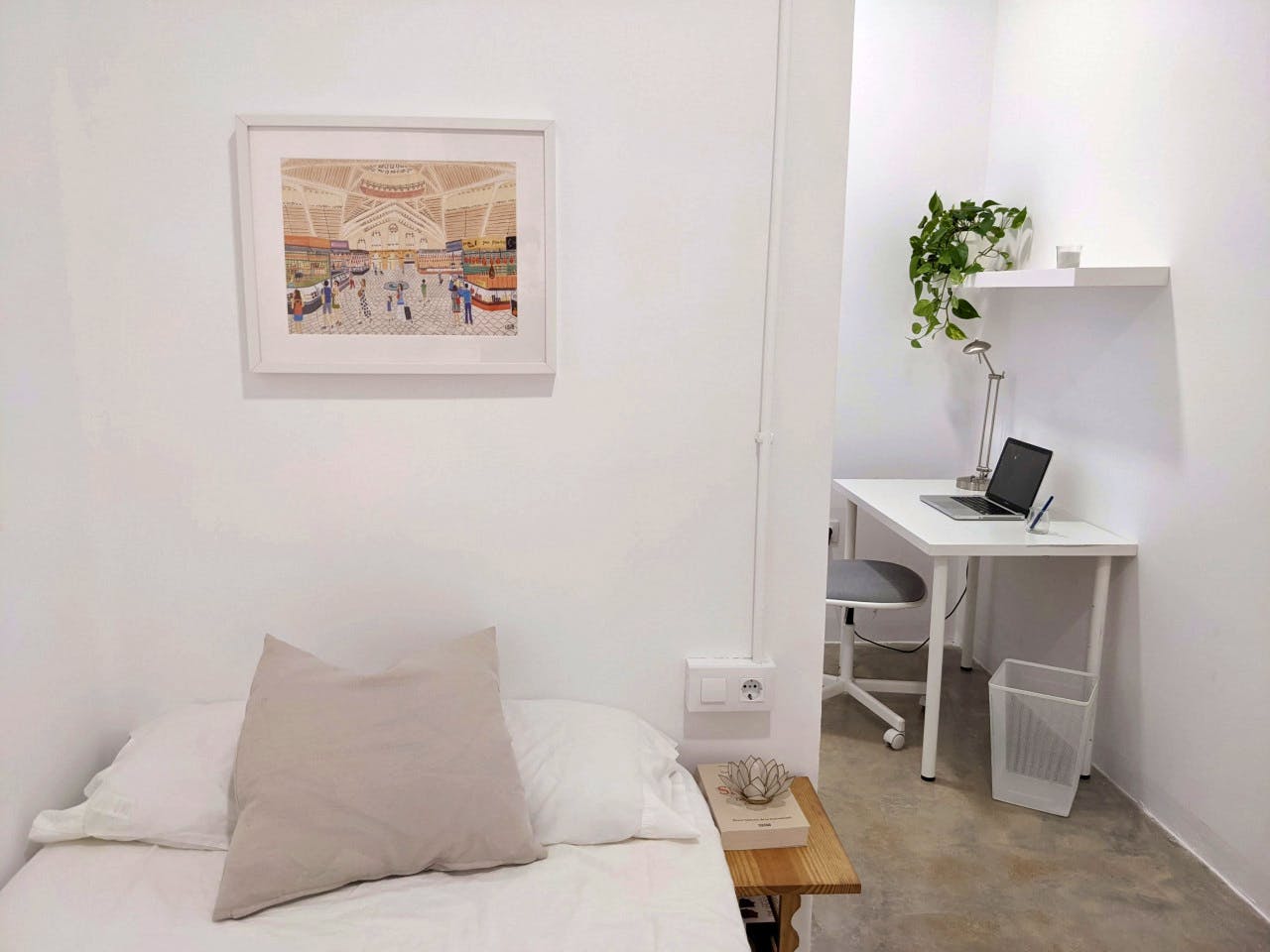 Comfortable Vibrant House w/ Coworking + Outdoor Areas + River deck