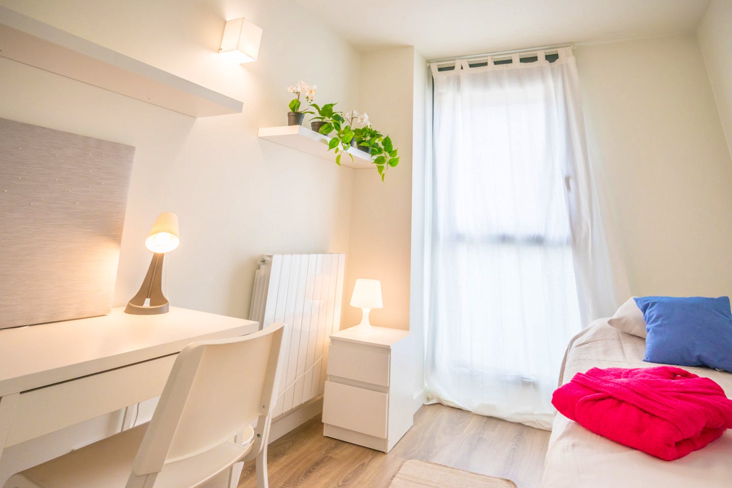 Vibrant apartment near the Gran Via Mall