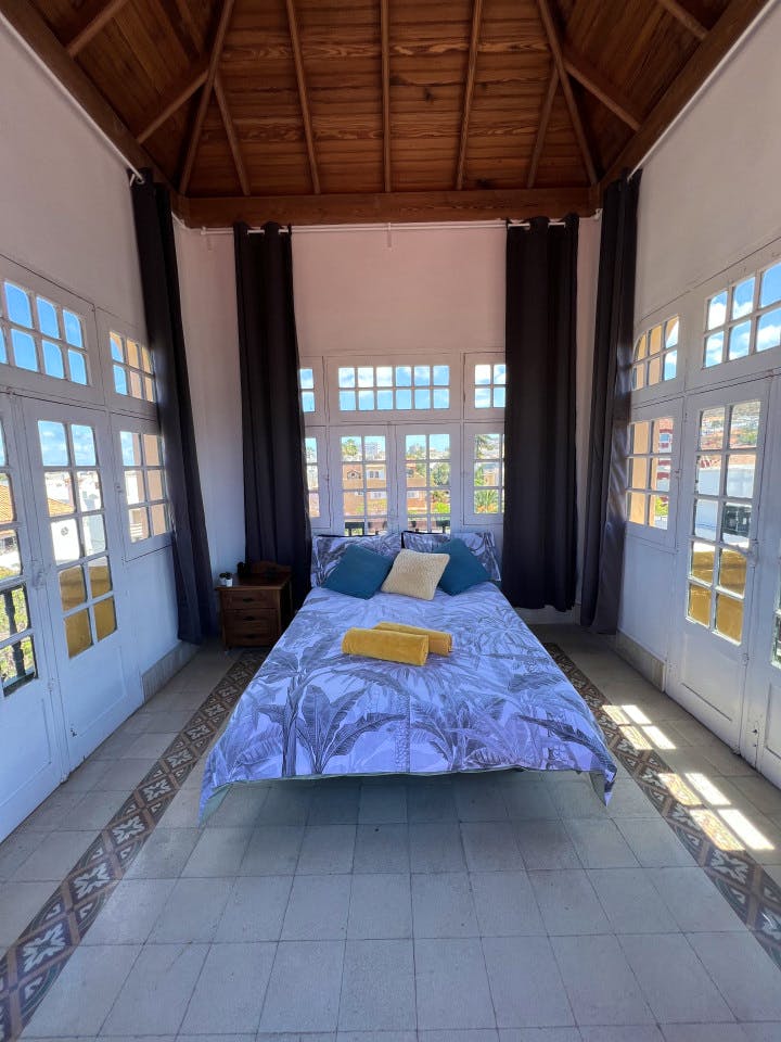 Gorgeous villa near Parque Romano
