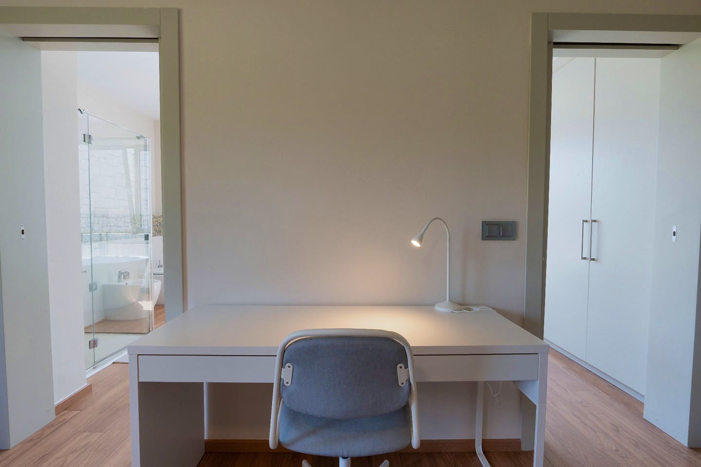 Gorgeous home near La Vallesa Subway Station