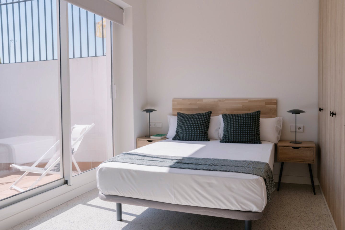 Charming apartment near the València Cabanyal Train Station