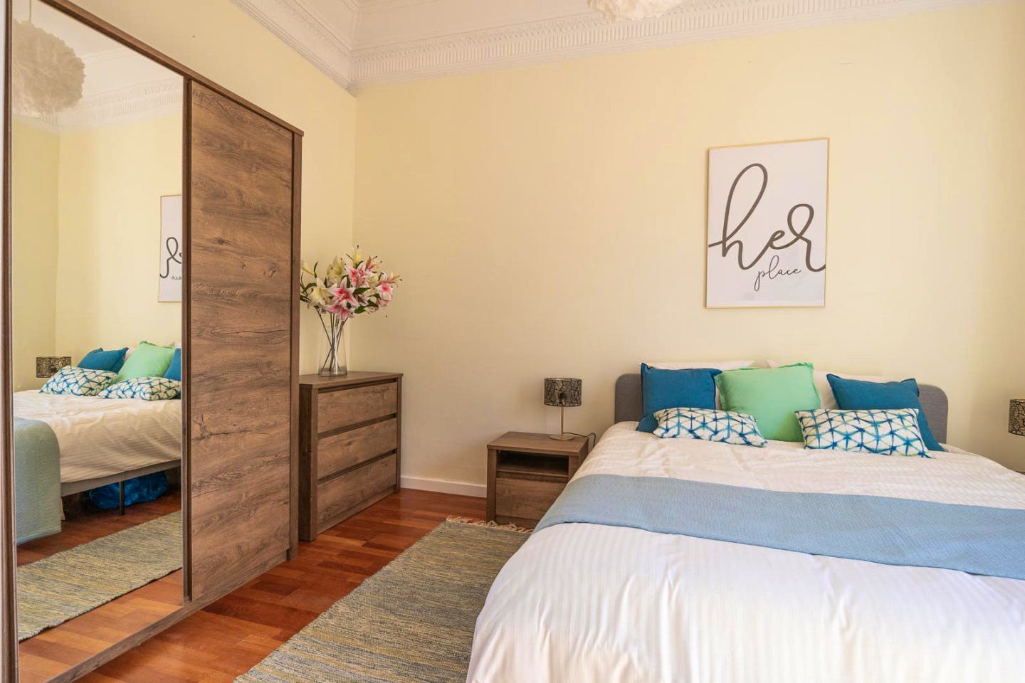 Luxury apartment near Mercat Galvany Market