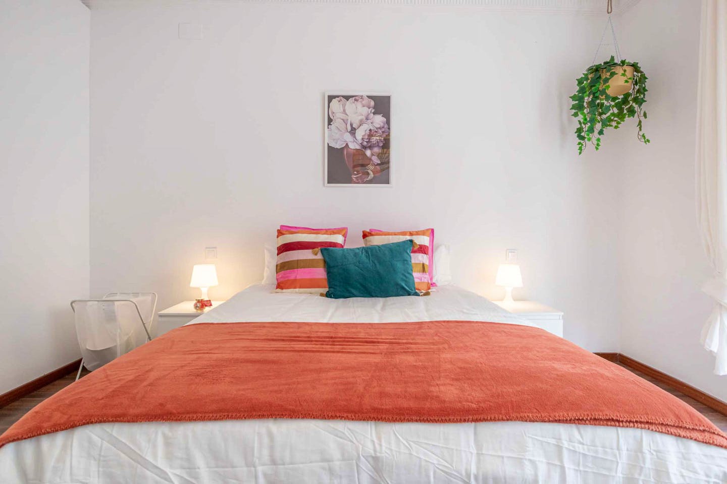 Stunning apartment near Mercat Galvany Market