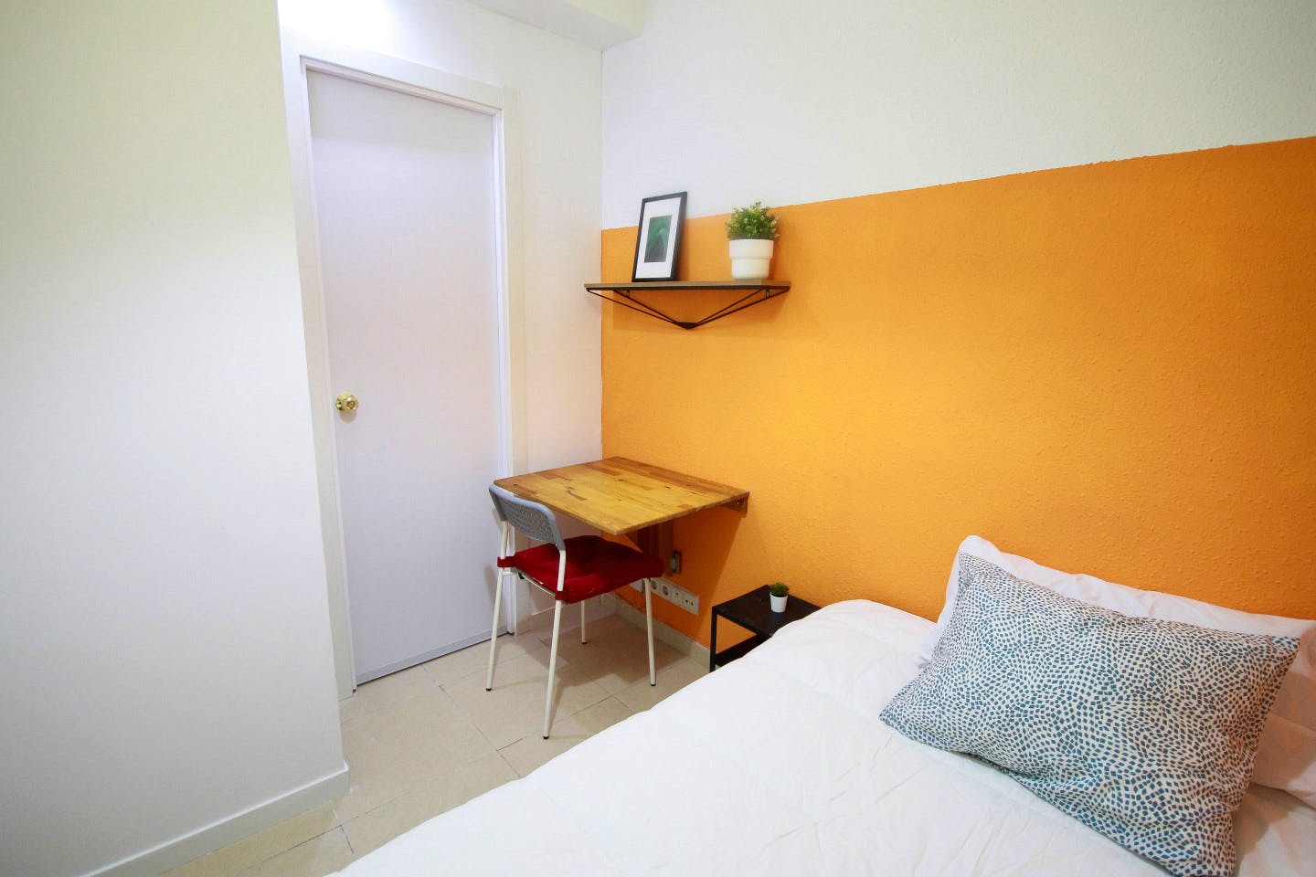 Cozy apartment near Polideportivo La Sagi