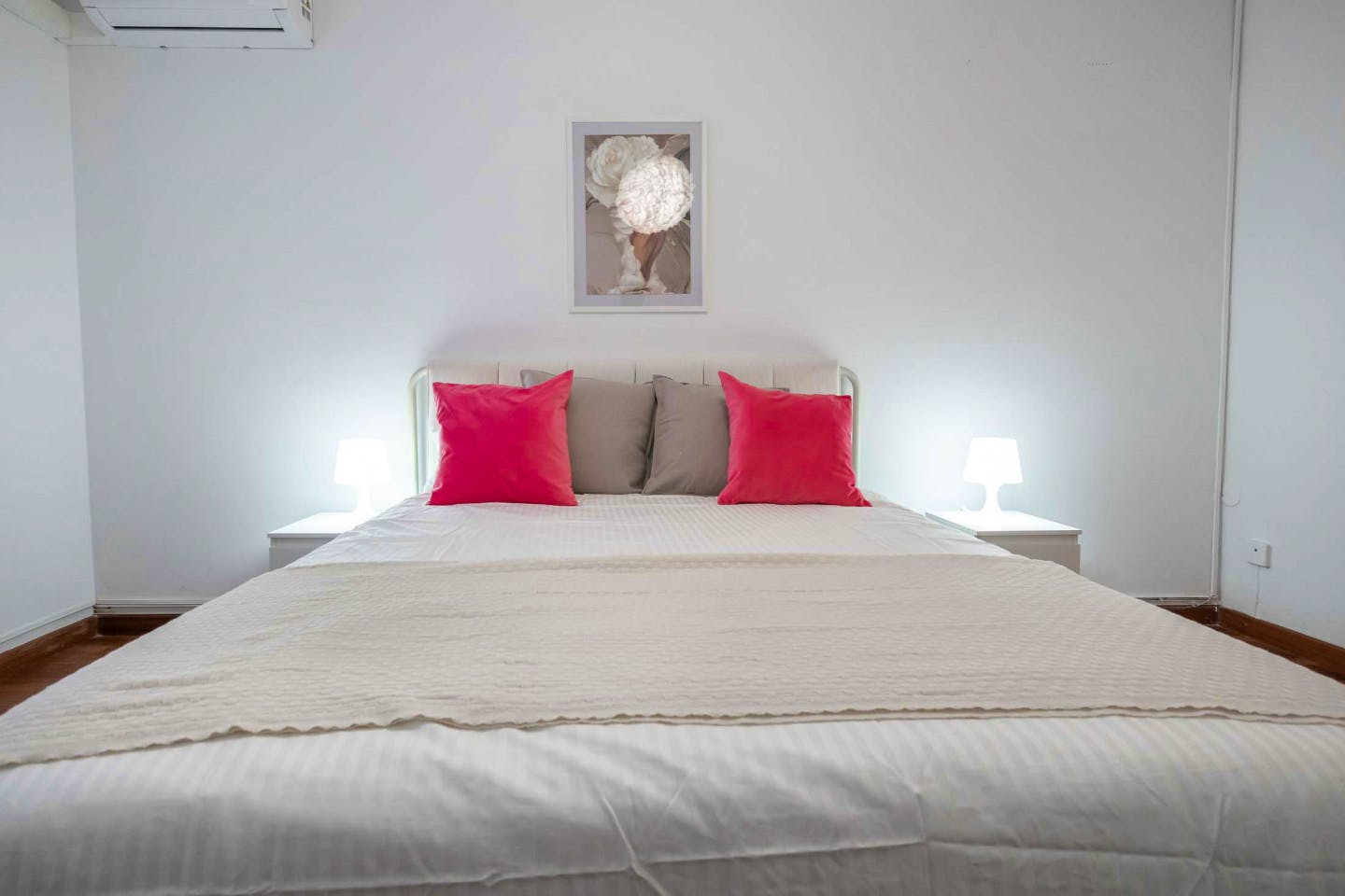 Stylish apartment near Mercat Galvany