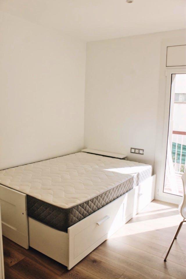 New apartment 5 minutes from Les Corts Metro Station (L3)
