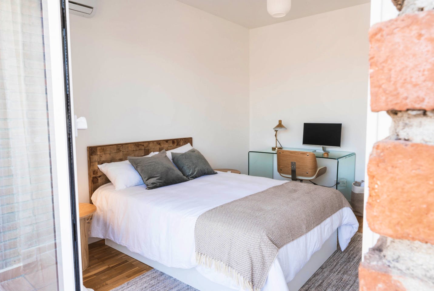 Stylish apartment near Plaça de la Sagrada Família