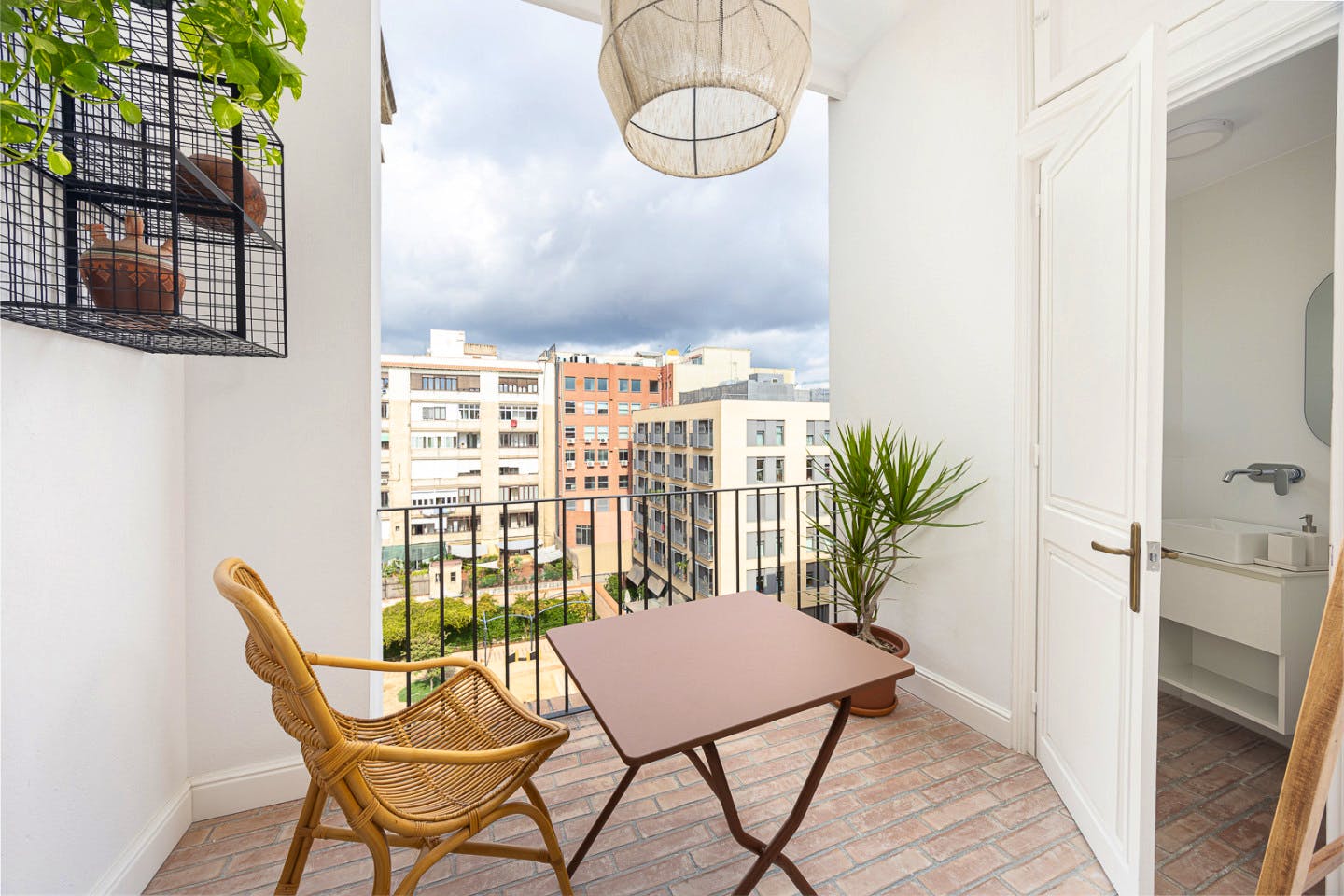 Gorgeous apartment near Metro Verdaguer (L4/L5)