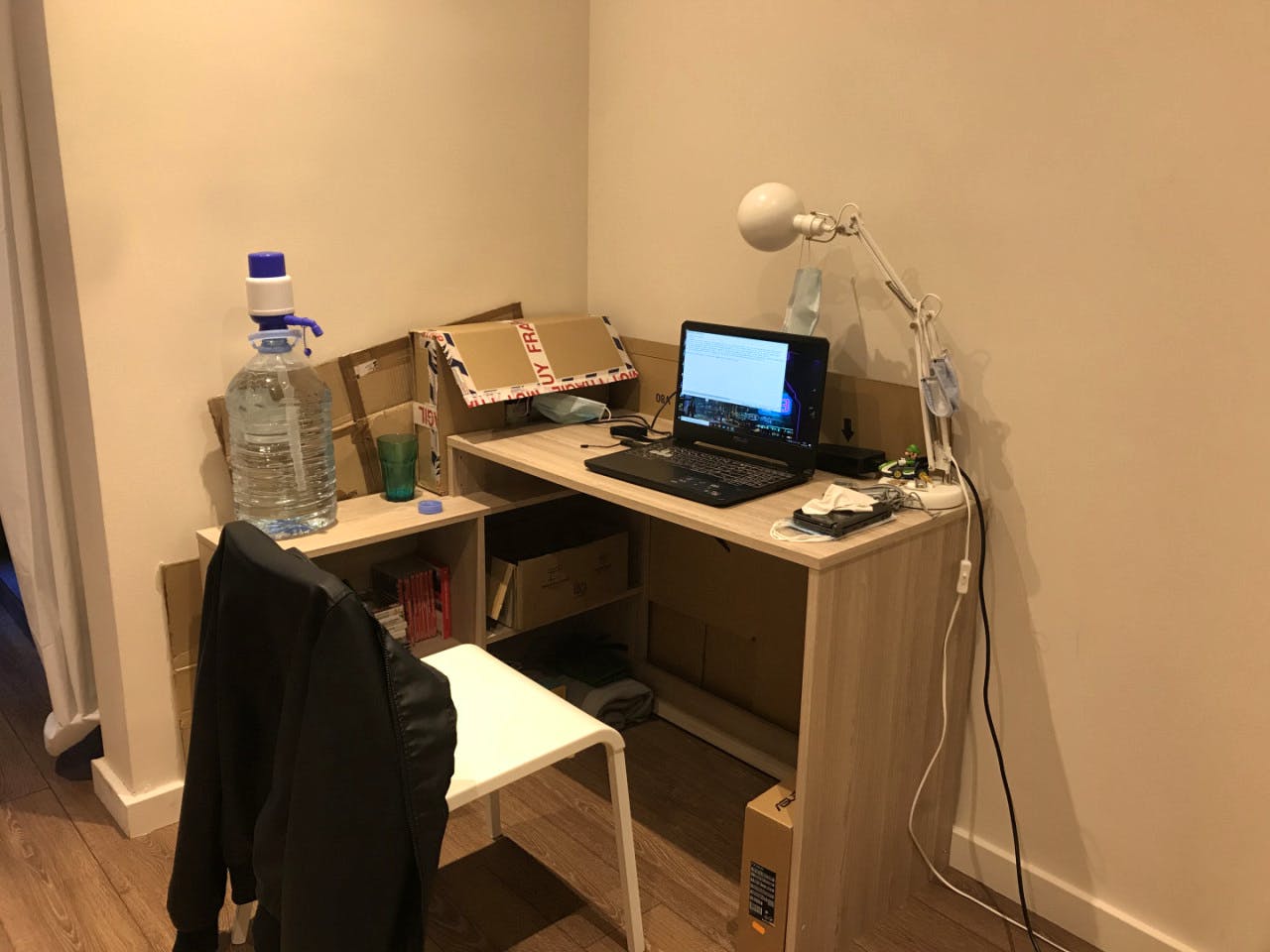 Modern Coliving Space with Private Baths in L'Eixample Near Universities