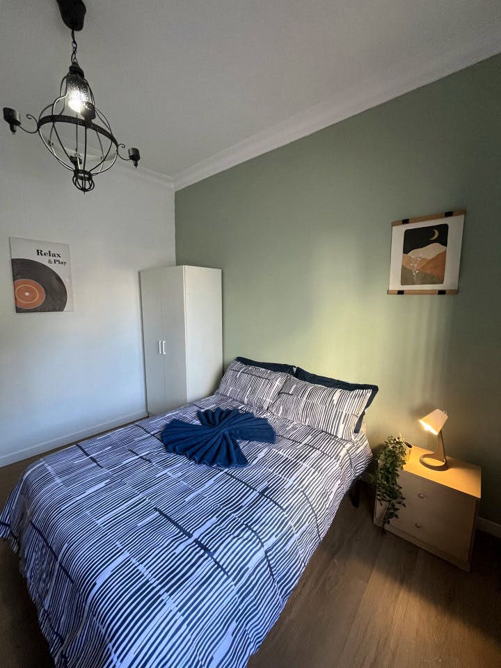 Modern Co-living Villa for Digital Nomads in Tranquil Ciudad Jardín
