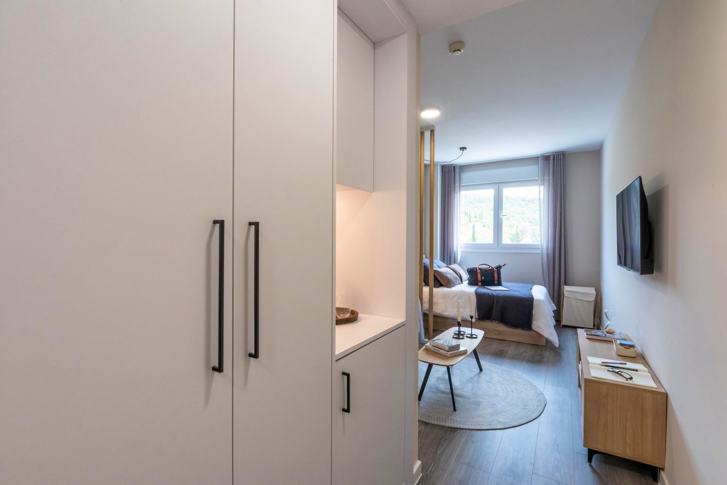 Modern Eco-Friendly Coliving in Vibrant Hacienda Cabello, Málaga