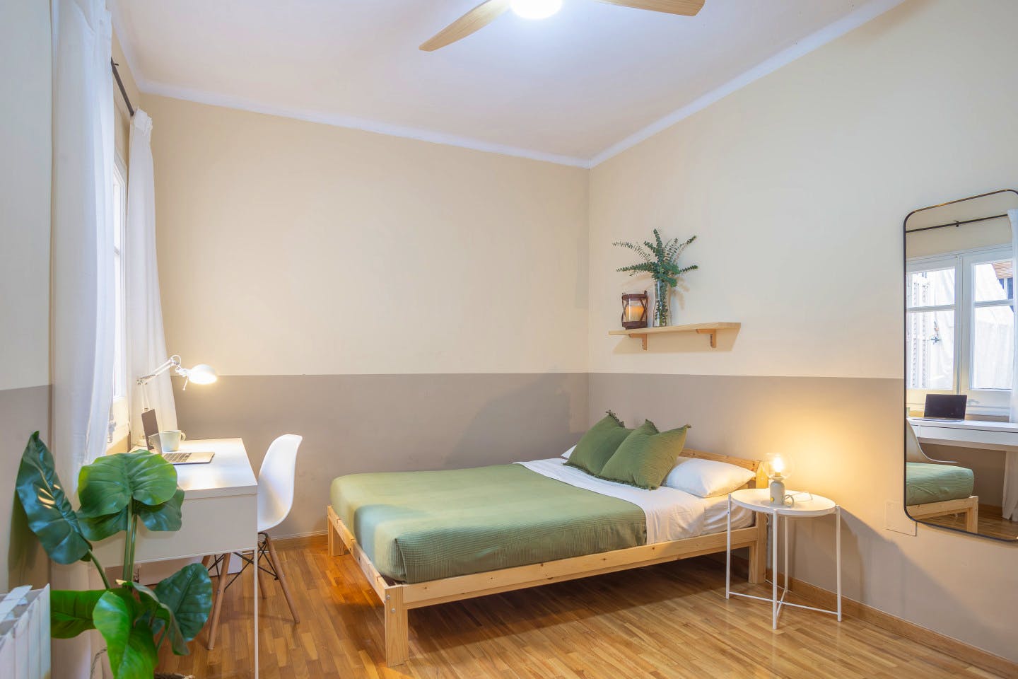Elegant Coliving Space in Prime Sant Gervasi with Scenic Surroundings
