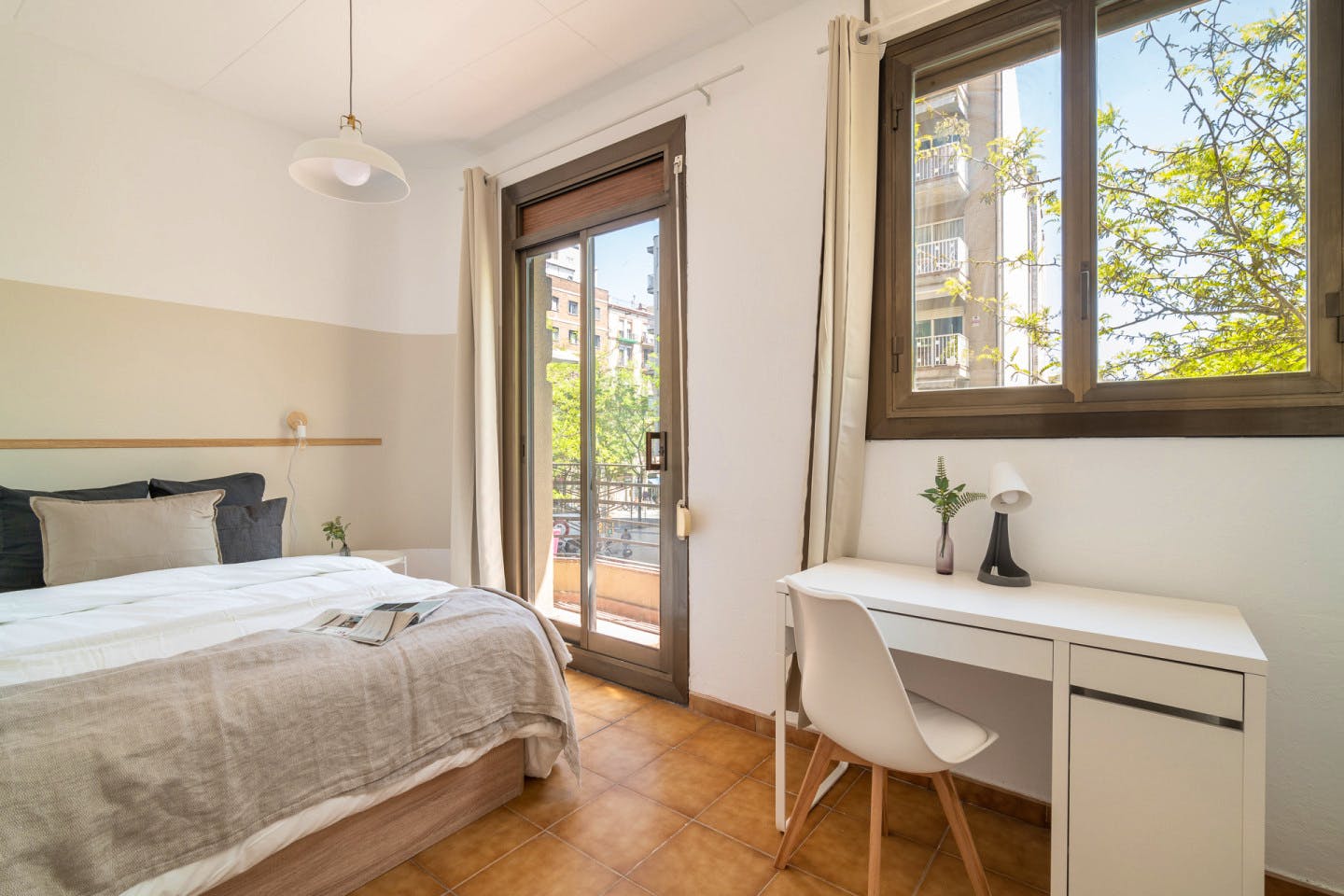 Modern All-Inclusive Coliving in Vibrant Sant Martí, Barcelona