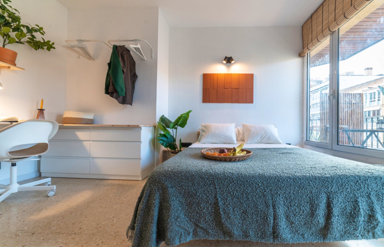 Stylish Wabi-Sabi Coliving Flat with Private Balconies in Authentic Sant Andreu