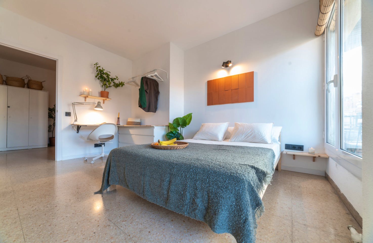 Stylish Wabi-Sabi Coliving Flat with Private Balconies in Authentic Sant Andreu
