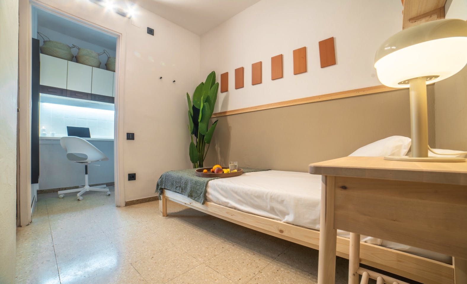 Stylish Wabi-Sabi Coliving Flat with Private Balconies in Authentic Sant Andreu