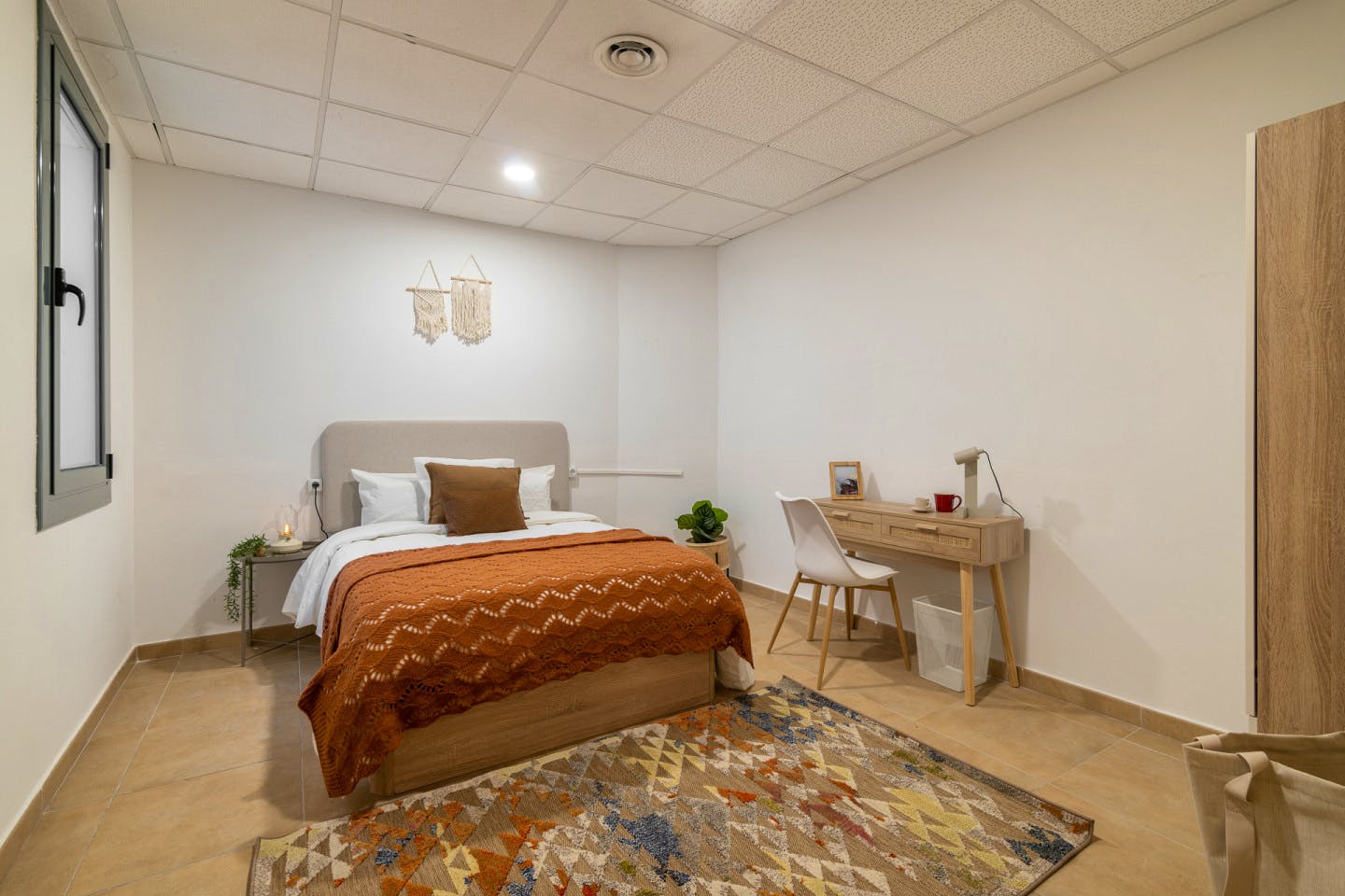 Modern and Vibrant Coliving in Central L'Eixample, Barcelona