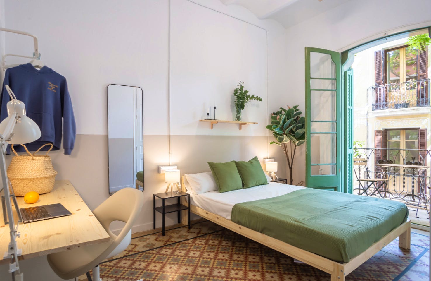 Designer Coliving Flat in Vibrant Sant Andreu, Barcelona